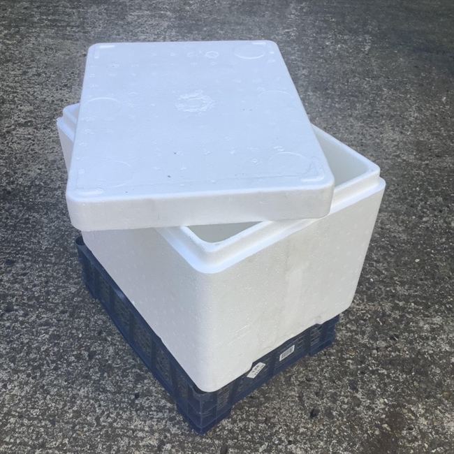 Farm Direct. Polystyrene Thermal Cool Box