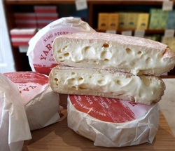 Picture of Yarlington Cheese